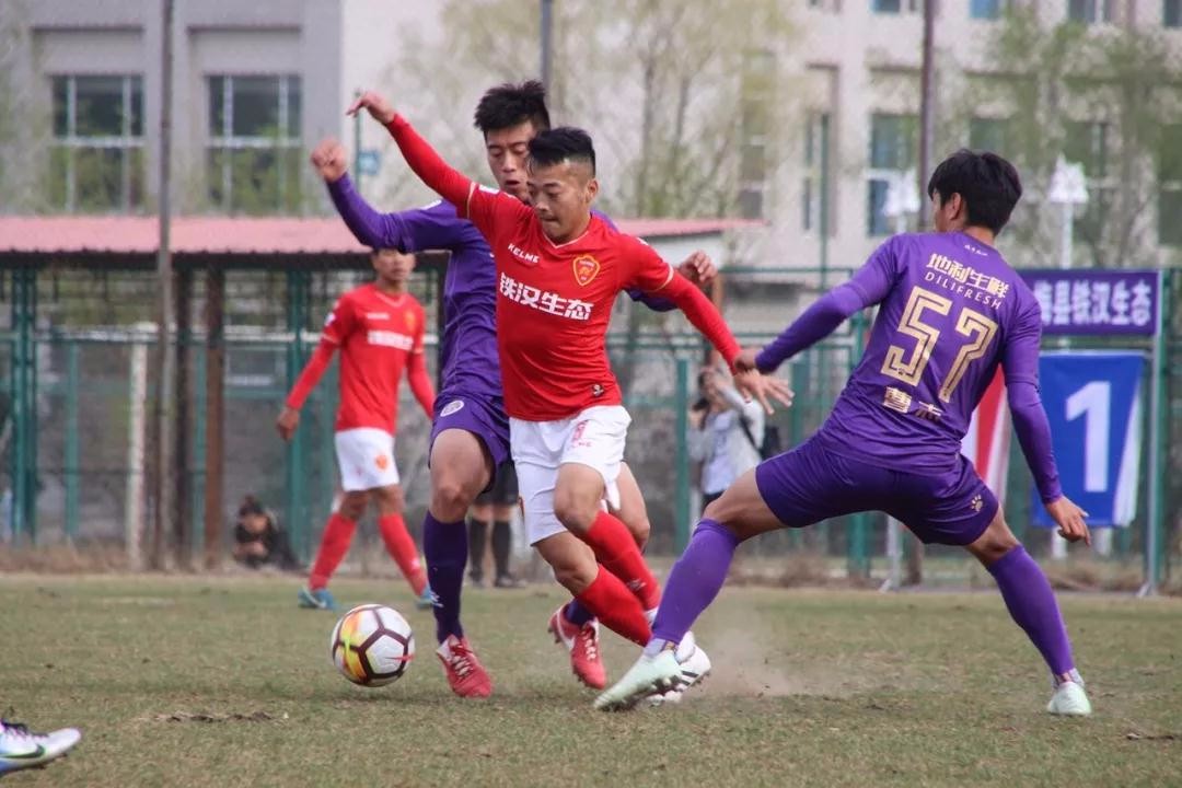 上海申鑫客场逆转击败黑龙江FC