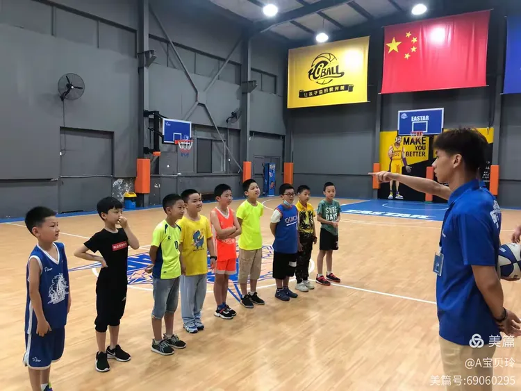 红队与蓝队对峙，胜利的方向将会是谁？