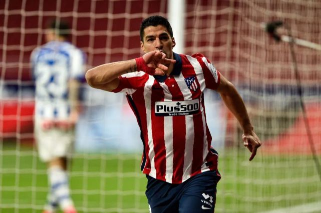 英国威廉希尔-阿拉维斯主教练发表战术布置，寻求突破