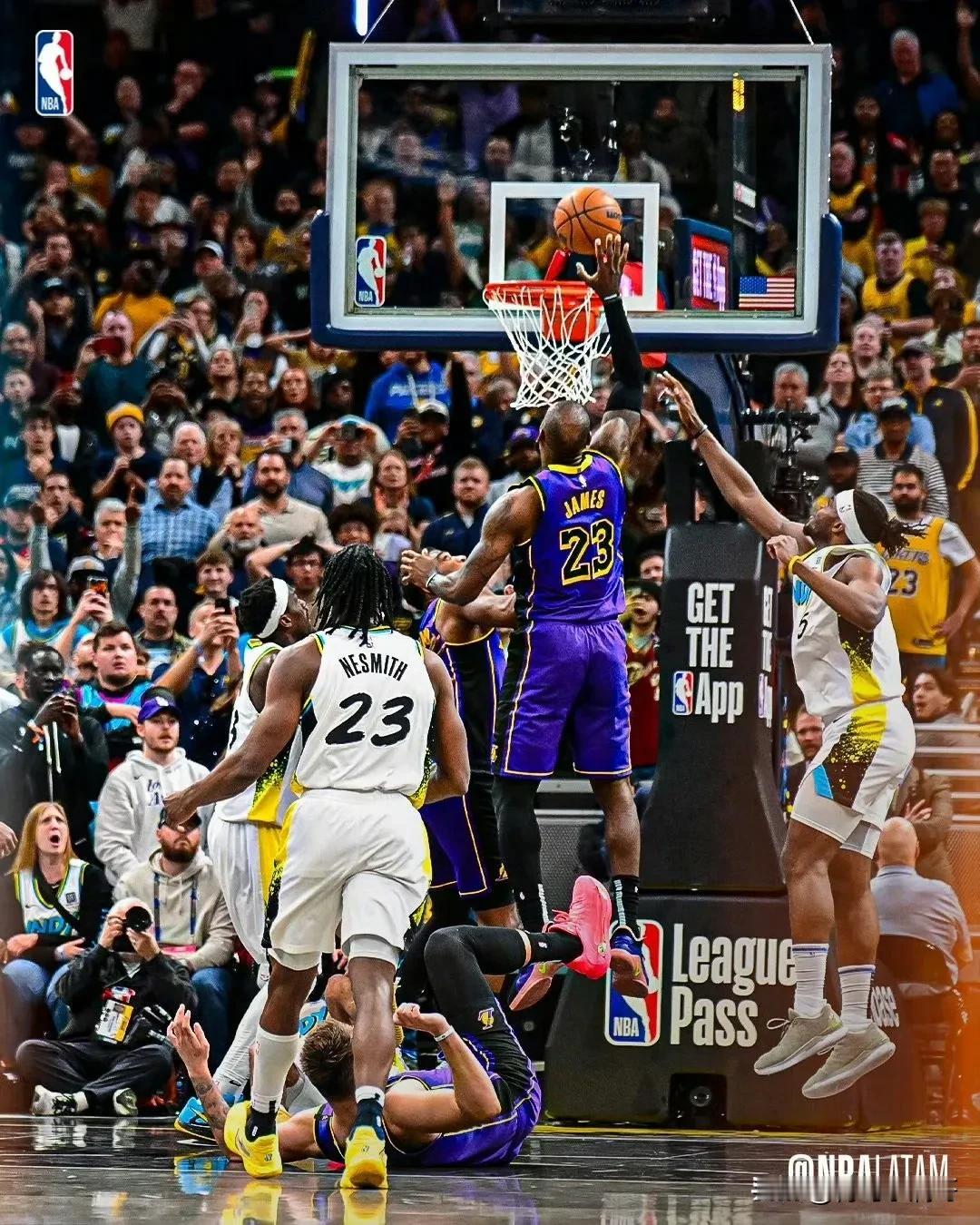 骑士主场击败篮网，詹姆斯30+6+5