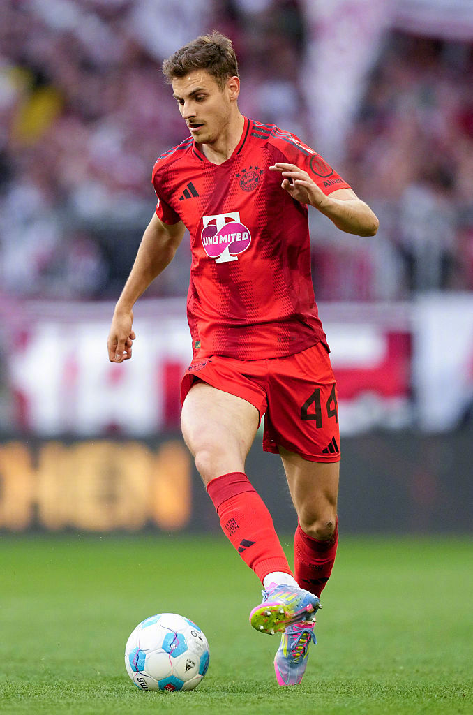 格列兹曼带伤作战，拜仁慕尼黑迎来新的挑战！