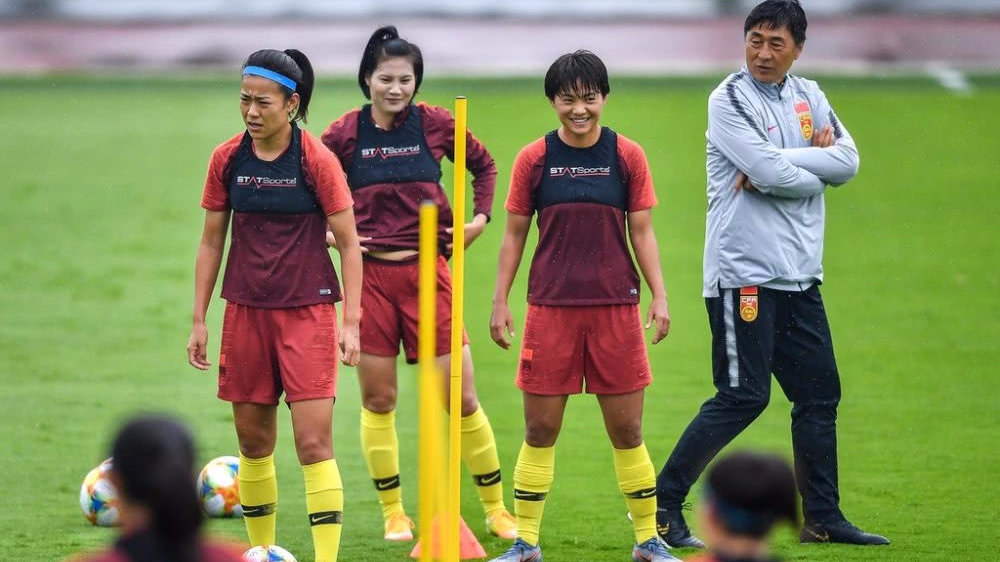 比赛背后的辛酸故事：女足运动员日记